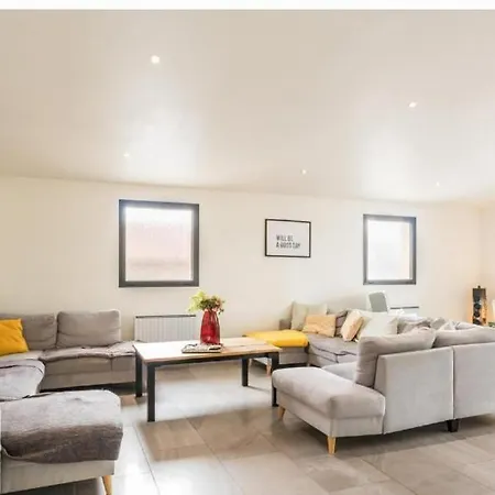 Holiday home De Groupe La Laiterie