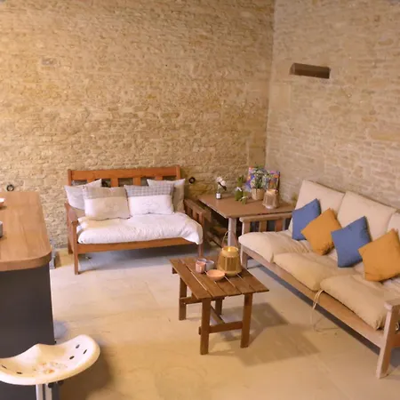 Holiday home De Groupe La Laiterie *